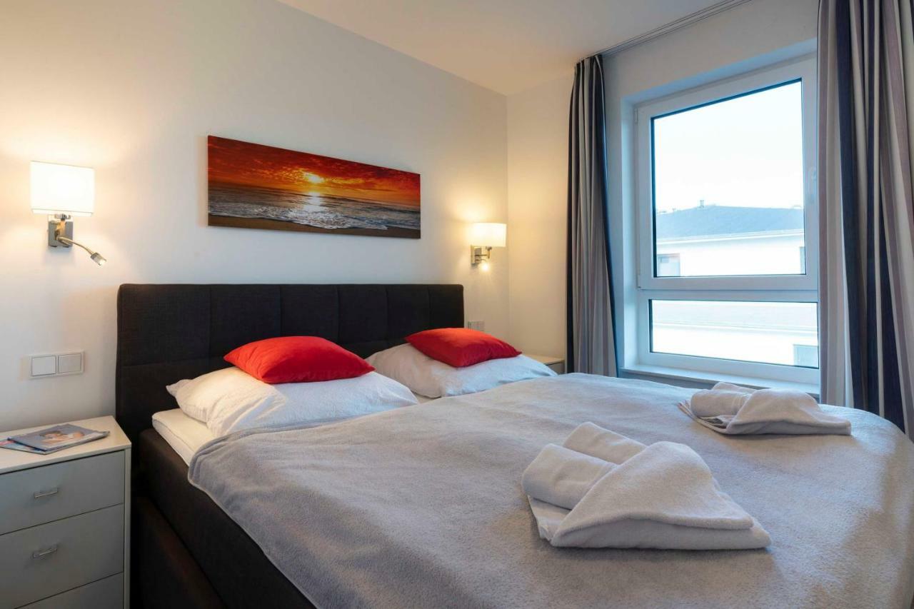 Appartement "Saphir" Mit Penthouseflair - Oase Am Haff Garz  Exterior foto