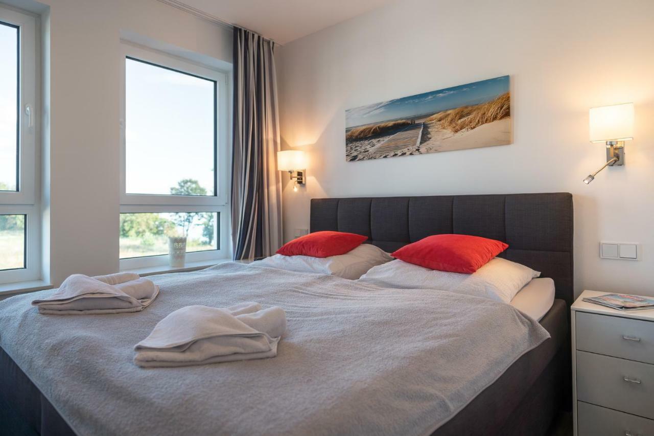 Appartement "Saphir" Mit Penthouseflair - Oase Am Haff Garz  Exterior foto